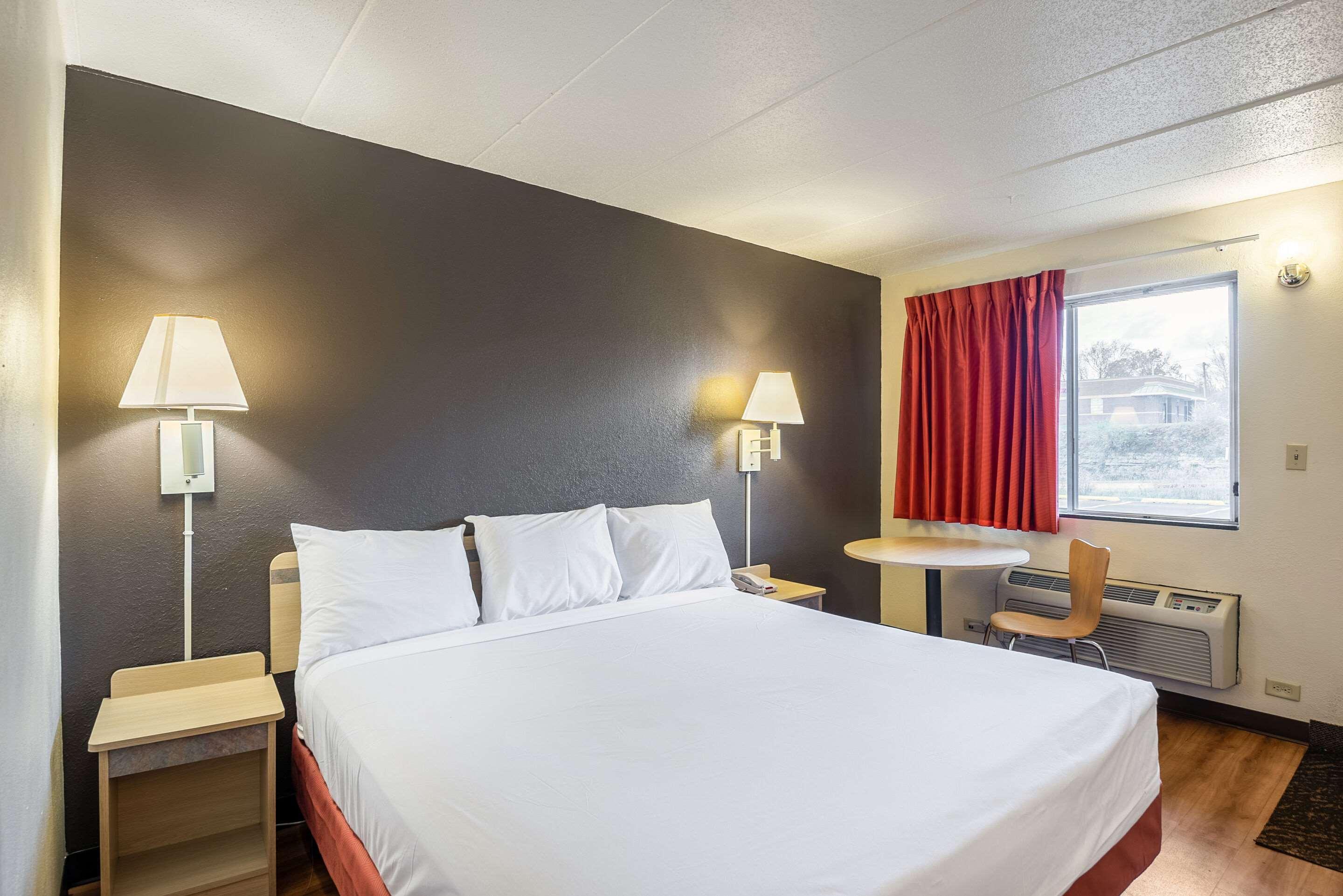 Rodeway Inn Dubuque Zewnętrze zdjęcie