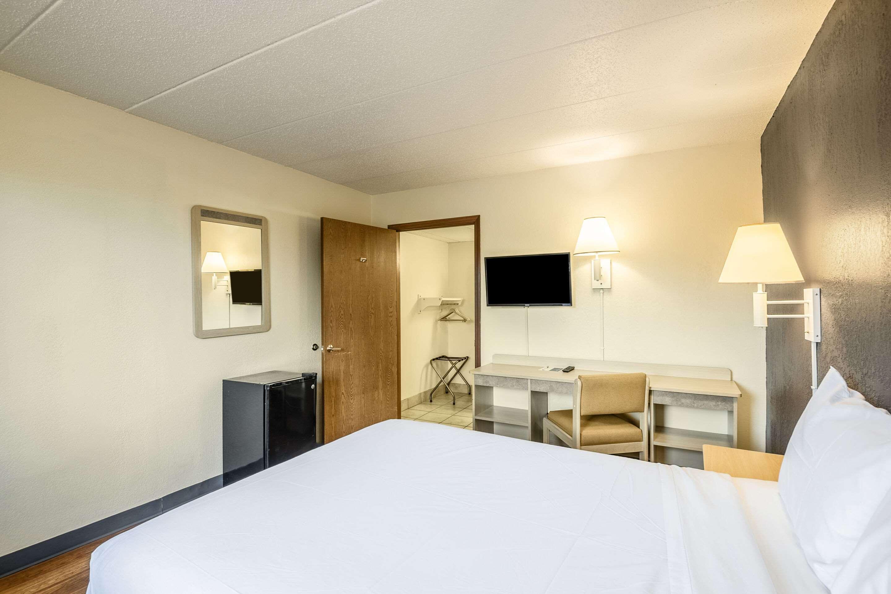 Rodeway Inn Dubuque Zewnętrze zdjęcie