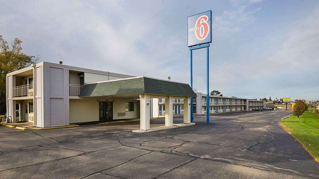 Rodeway Inn Dubuque Zewnętrze zdjęcie